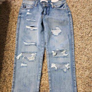 Kancan distressed Jean size 5/26